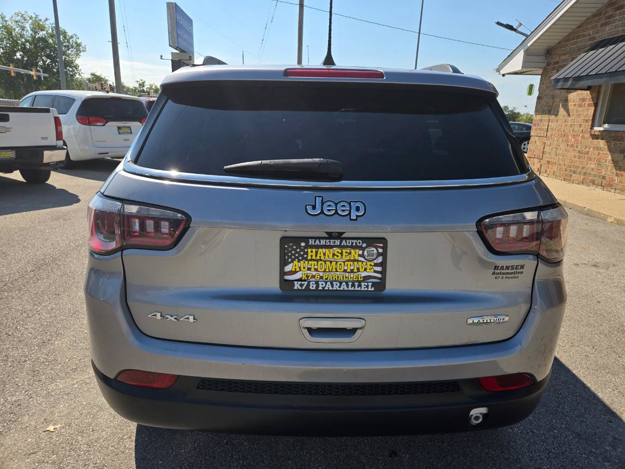 Used 2019 Jeep Compass Latitude AWD/4WD image 6