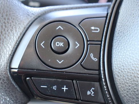 Used 2021 Toyota Corolla LE w/ Carpet Mat Package (TMS) image 22