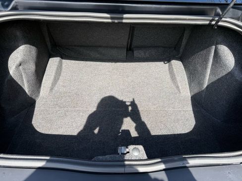 Used 2022 Dodge Challenger R/T image 33