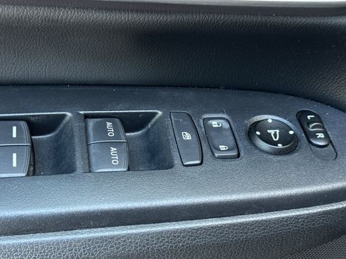 Used 2020 Honda CR-V EX-L image 13