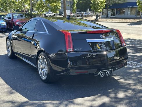 Used 2013 Cadillac CTS V Coupe RWD image 11