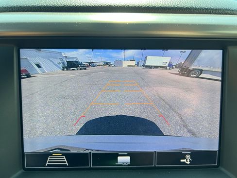 Used 2020 GMC Acadia AT4 w/ Trailering Package AWD/4WD image 17