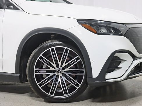 Used 2023 Mercedes-Benz EQE 350+ 4MATIC SUV w/ AMG Line Exterior Package image 5