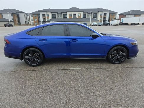 Used 2024 Honda Accord Sport image 14