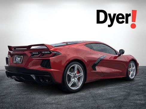 Used 2024 Chevrolet Corvette Stingray Preferred Cpe w/ Z51 Performance Package RWD image 3