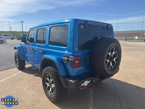 Used 2022 Jeep Wrangler Unlimited Rubicon w/ LED Lighting Group AWD/4WD image 5