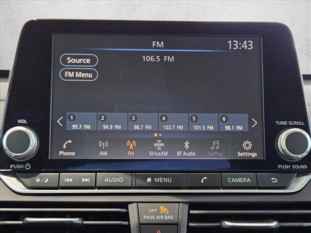 Used 2025 Nissan Altima 2.5 SV FWD image 10