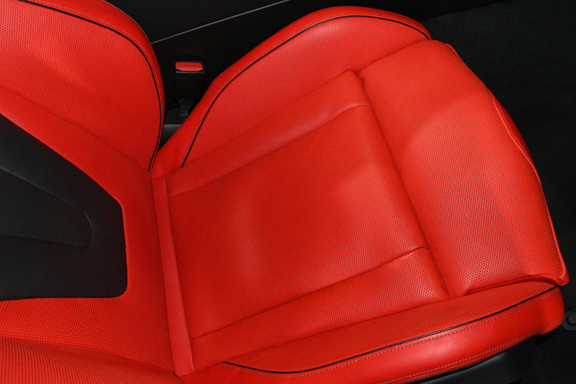 Used 2025 BMW M5 w/ Carbon Package AWD/4WD image 12