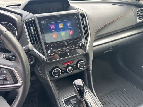 Used 2018 Subaru Crosstrek 2.0i Limited image 16