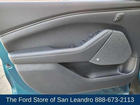 New 2026 Ford Mustang Mach-E Premium image 18