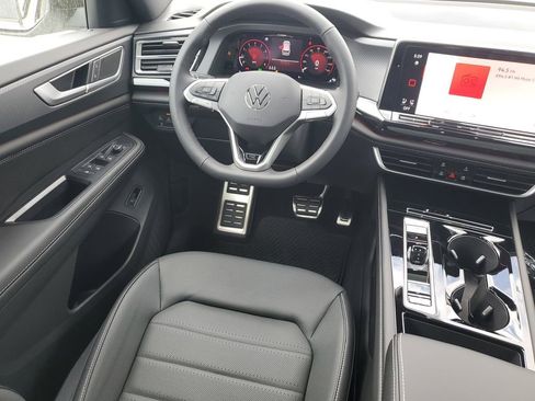 New 2026 Volkswagen Atlas Cross Sport SEL R-Line AWD/4WD image 12