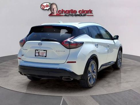 Certified 2023 Nissan Murano Platinum w/ Cargo Package FWD image 5