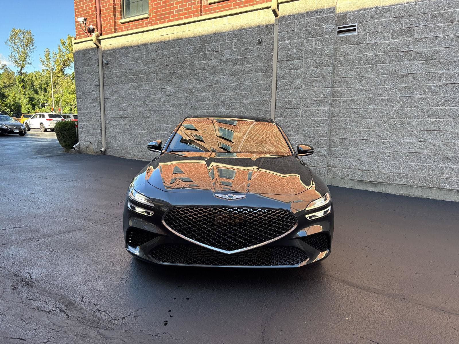 Used 2022 Genesis G70 2.0T w/ Prestige Package AWD/4WD image 5