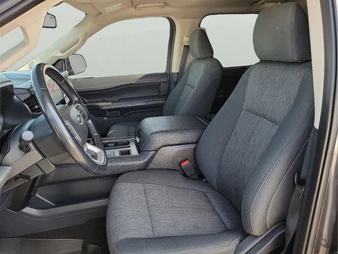 Used 2022 Ford Expedition XLT RWD image 18