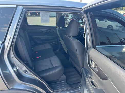 Used 2020 Nissan Rogue S AWD/4WD image 12