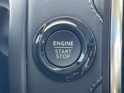 New 2025 Ford Expedition Max Platinum w/ Driver's Package image 14