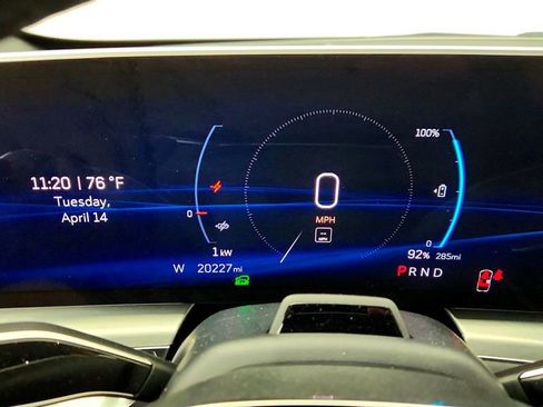 Used 2024 Cadillac Lyriq Sport image 14