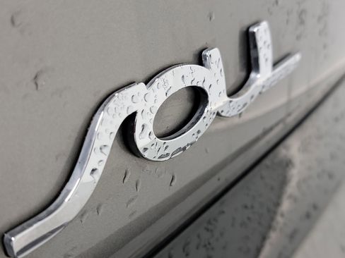 Used 2018 Kia Soul image 33