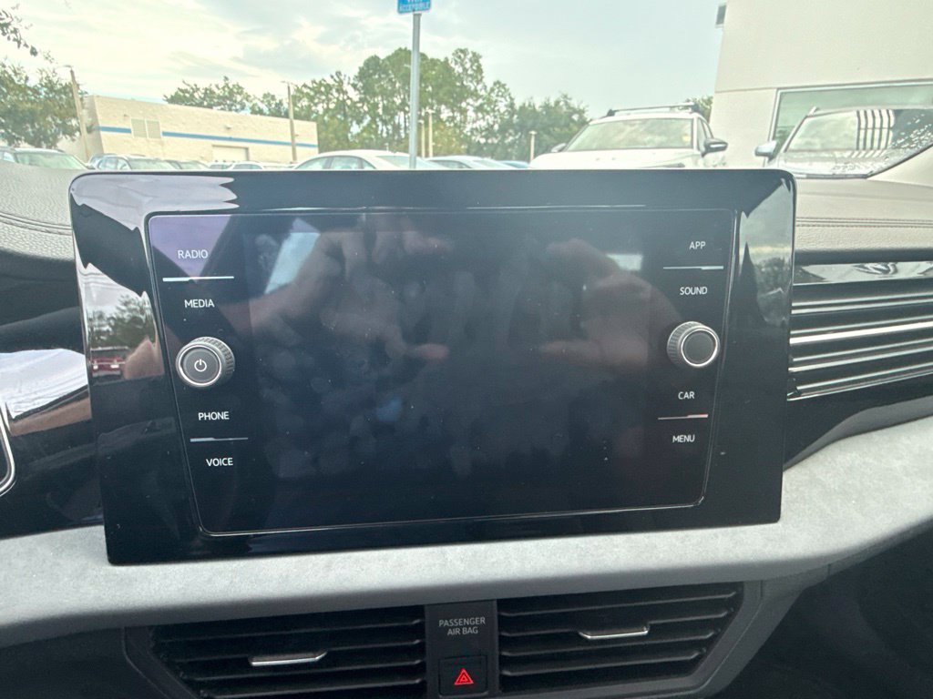 Certified 2026 Volkswagen Jetta SE FWD image 15