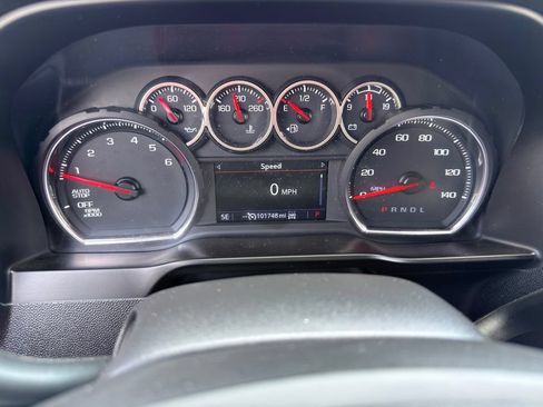 Used 2020 Chevrolet Silverado 1500 LT w/ All-Star Edition AWD/4WD image 36