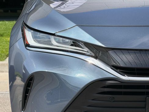 Used 2023 Toyota Venza Limited AWD/4WD image 7