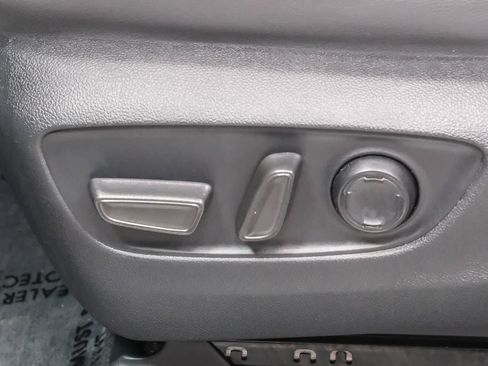 Used 2024 Toyota Sienna XSE w/ XSE Plus Package AWD/4WD image 25