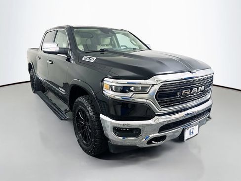 Used 2021 RAM 1500 Limited AWD/4WD image 3