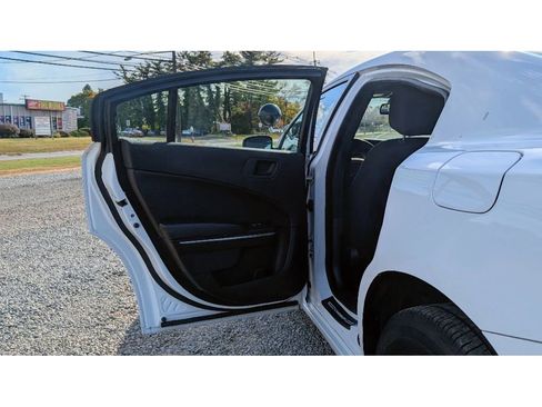 Used 2016 Dodge Charger Police w/ Convenience Group I image 10