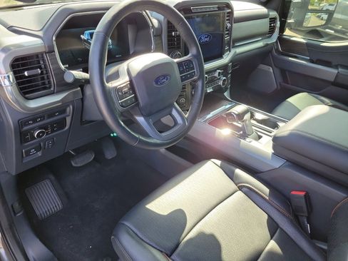 Used 2024 Ford F150 Lariat w/ FX4 Off-Road Package image 12