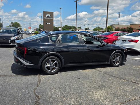 Used 2025 Kia K4 FWD image 13