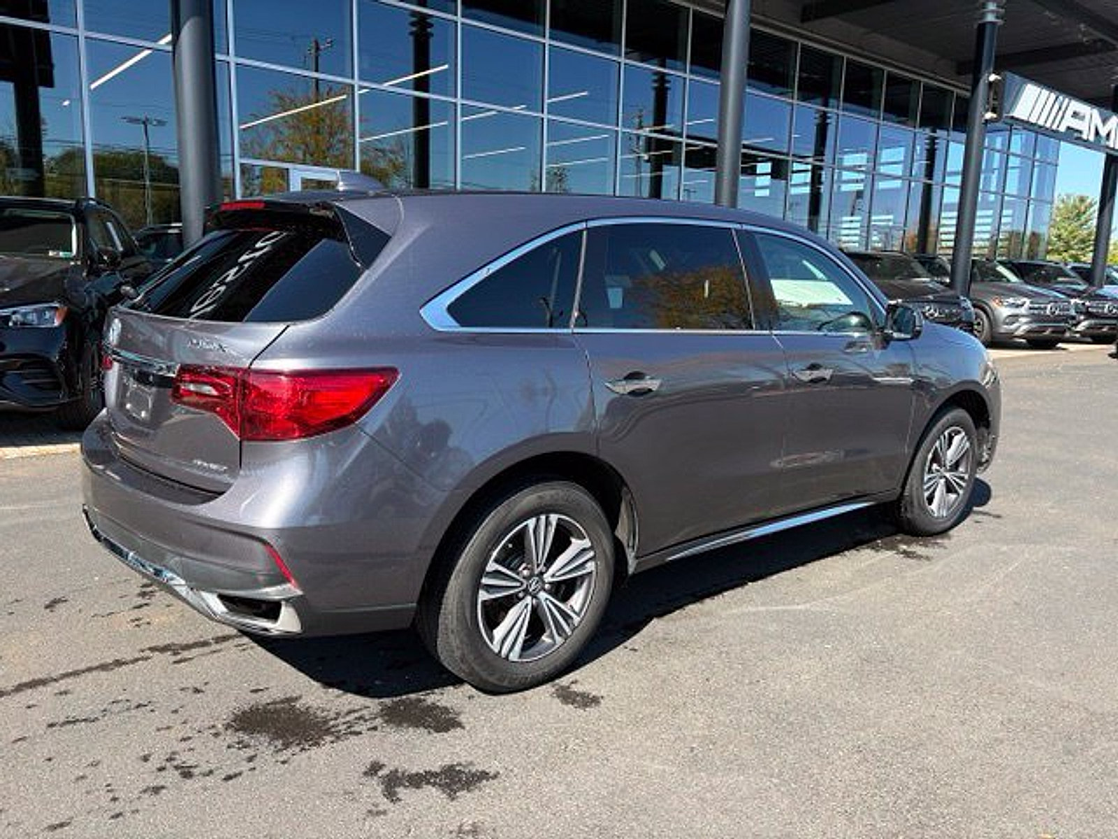 Used 2017 Acura MDX SH-AWD image 7