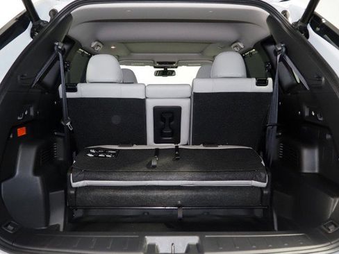 Used 2025 Mitsubishi Outlander SEL image 49