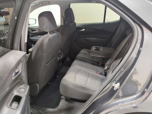 Used 2020 Chevrolet Equinox LT FWD image 13