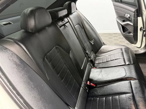 Used 2020 BMW 330i Sedan w/ Convenience Package RWD image 46