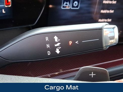 Used 2026 Chevrolet Traverse RS image 20