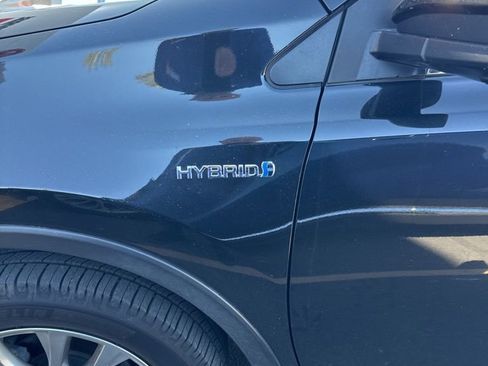 Used 2018 Toyota RAV4 Limited w/ Advanced Technology Package image 4