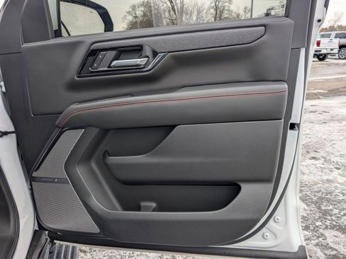 Certified 2025 GMC Yukon AT4 Ultimate w/ LPO, Floor Liner Package image 47