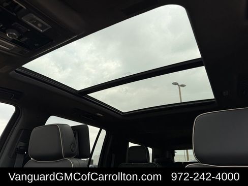New 2026 GMC Yukon XL Elevation w/ Elevation Premium Package AWD/4WD image 22