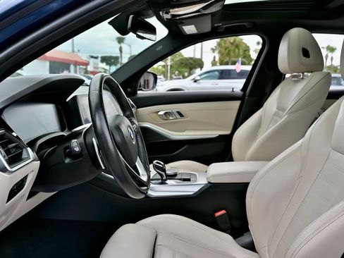 Used 2021 BMW 330i Sedan w/ Driving Assistance Package image 7