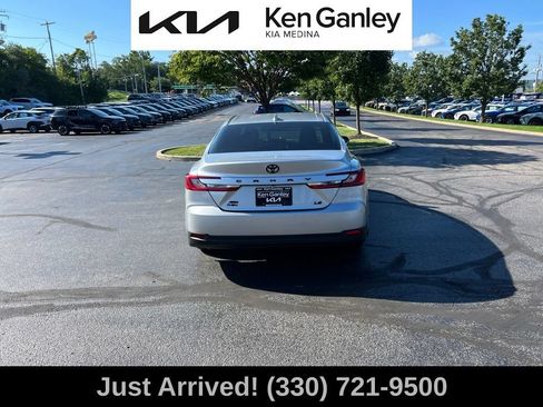 Used 2025 Toyota Camry LE AWD/4WD image 6