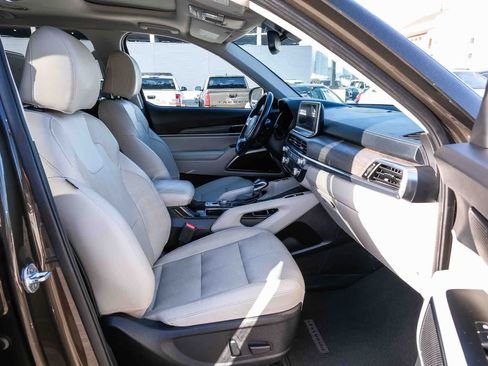 Used 2022 Kia Telluride SX FWD image 18