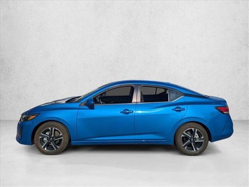 Used 2025 Nissan Sentra SV FWD image 8