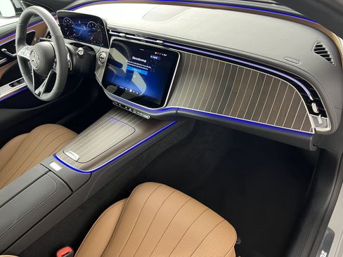 New 2026 Mercedes-Benz E 350 4MATIC Sedan image 27