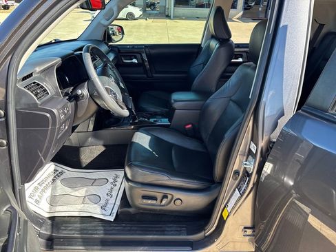 Used 2021 Toyota 4Runner Nightshade image 10