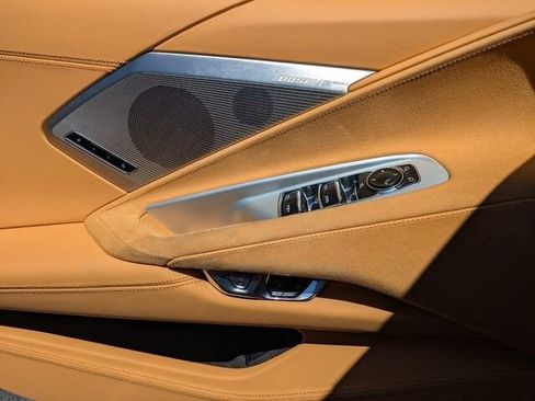 Used 2021 Chevrolet Corvette Stingray Premium Conv w/ Z51 Performance Package image 26