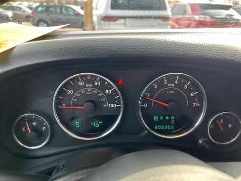 Used 2013 Jeep Wrangler Unlimited Sport image 21