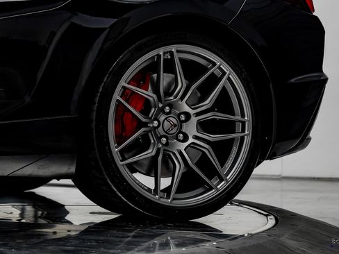 Used 2025 Chevrolet Corvette Z06 image 98