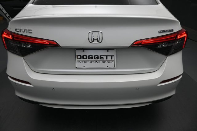 Used 2022 Honda Civic Touring image 25