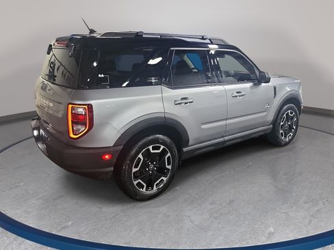 Used 2021 Ford Bronco Sport Outer Banks AWD/4WD image 5