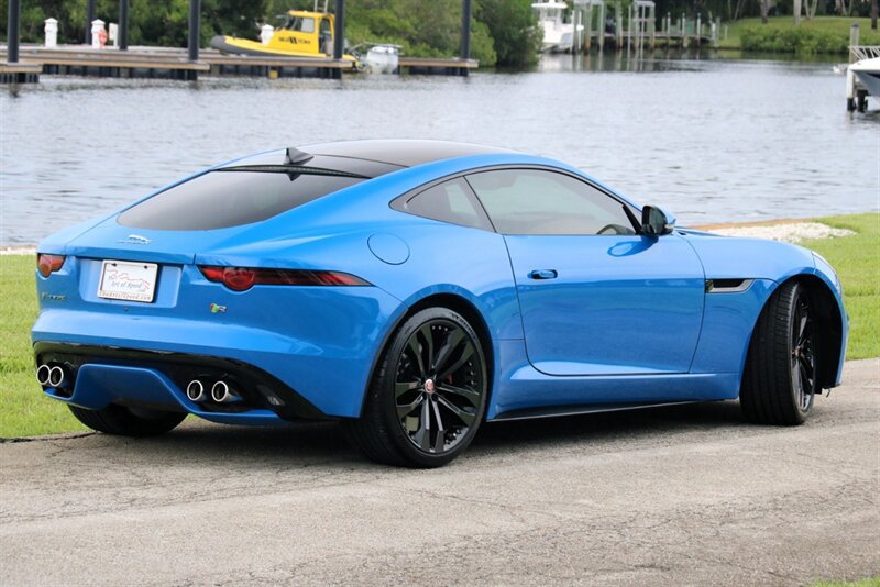 Used 2019 Jaguar F-TYPE R AWD/4WD image 3